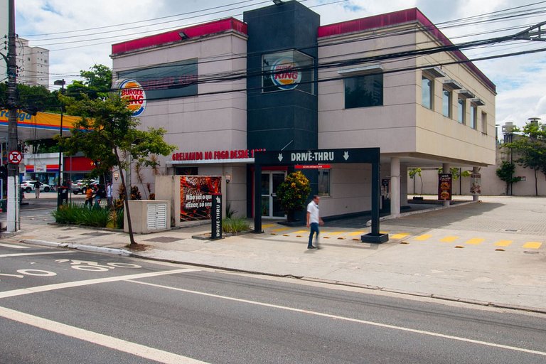 Santo Amaro ao lado Estação João Dias - ESMERALDA